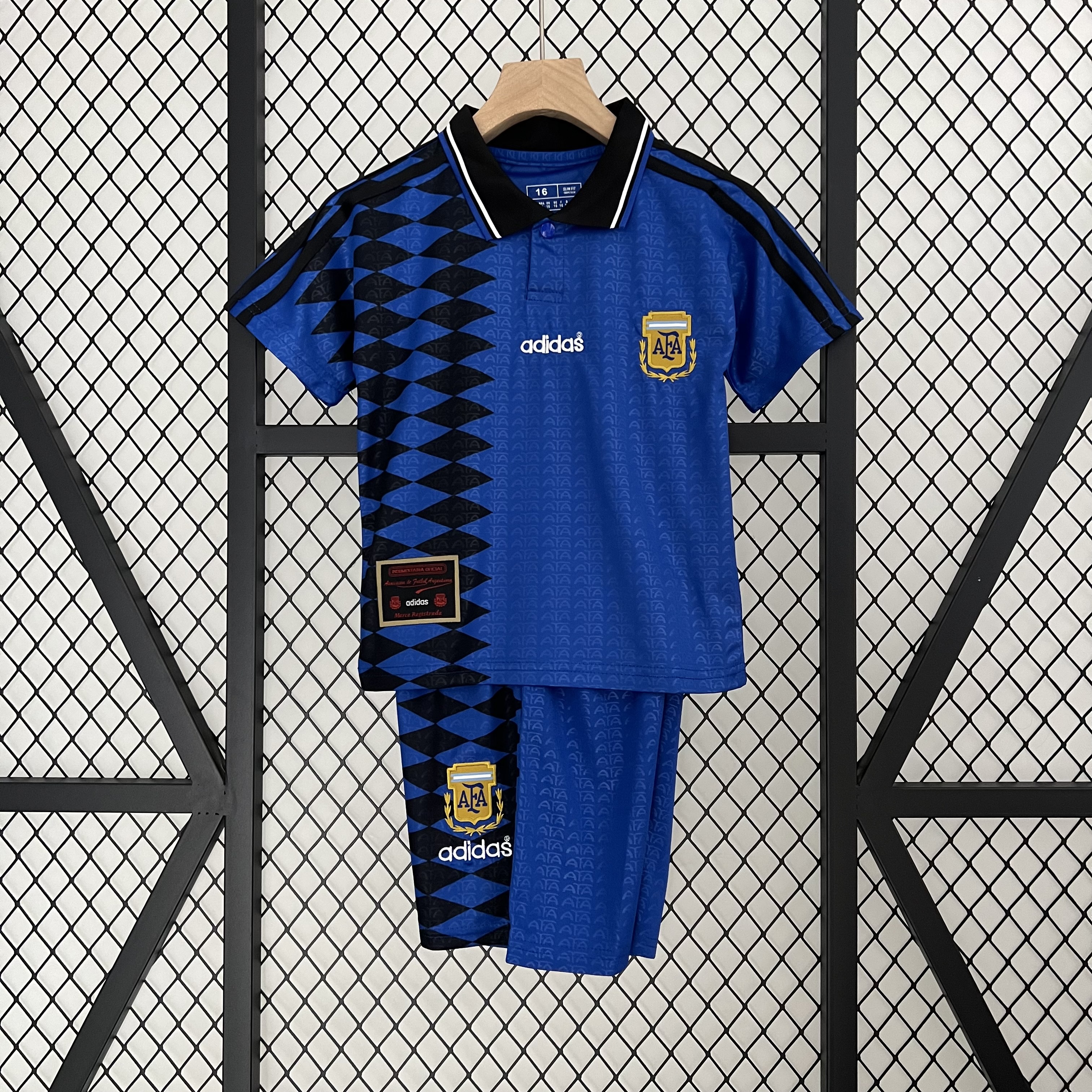 Retro Argentina 1994 Away Stadium Kids Kit